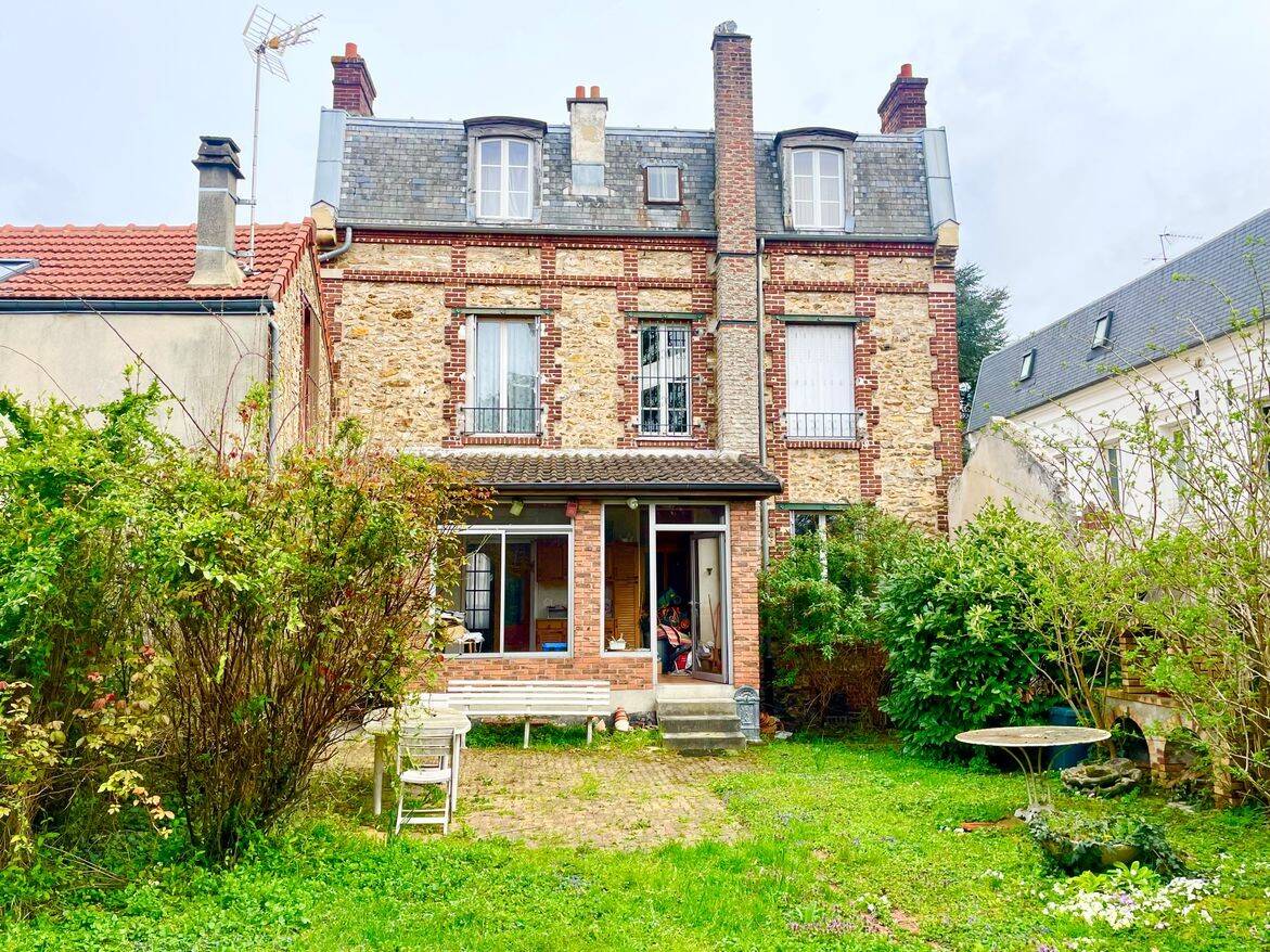 Maison à vendre, 250m², DEUIL LA BARRE