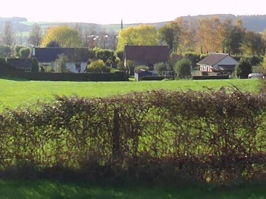 Terrain constructible à vendre 35 000 € 1 044 m² de terrain Bures-en-Bray 76660