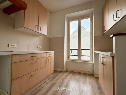 Appartement à louer 990 € 3 pièces 2 chambres 62 m² Étage 1/2 Orry-la-Ville 60560