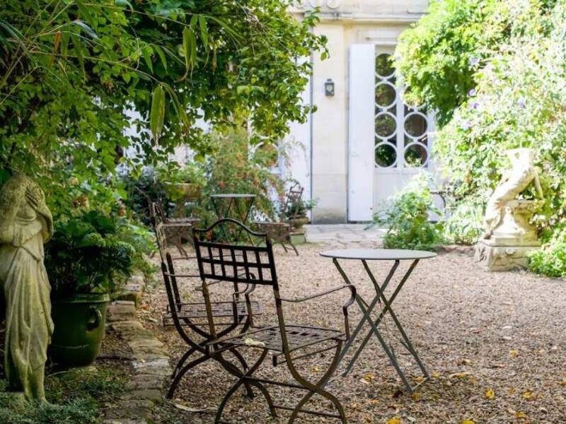 Maison à louer, 402m², BORDEAUX