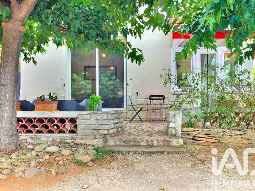 Maison de plain-pied à vendre 380 000 € 3 pièces 2 chambres 61,01 m² 478 m² de terrain Est La Ciotat 13600