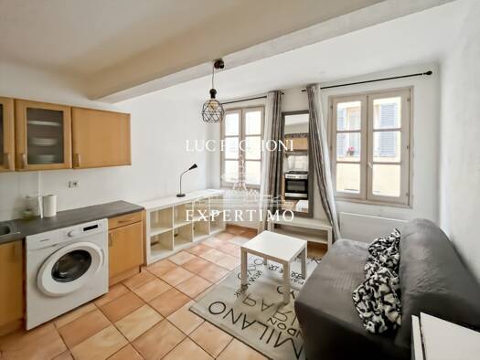 Appartement à vendre 199 000 € 2 pièces 1 chambre 38,6 m² 2ème étage Centre Ville Aix-en-Provence 13100