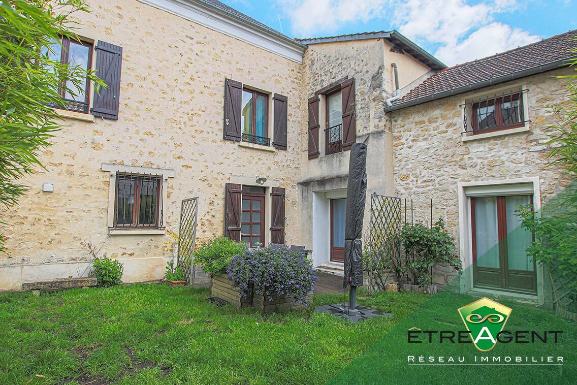 Maison à vendre, 142m², OINVILLE SUR MONTCIENT