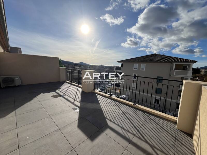 Maison à louer, 61m², LA CRAU