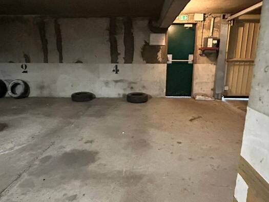 Garage/Stationnement à louer 60 € 11,3 m² Centre Ville Viry-Châtillon 91170