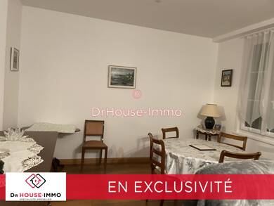 Appartement à vendre 135 000 € 3 pièces 2 chambres 85,3 m² Étage 2/3 Sud Yssingeaux 43200