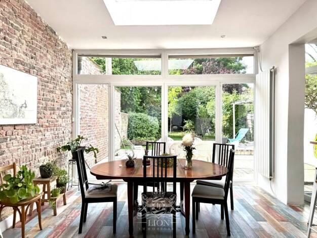 Maison à vendre 697 000 € 7 pièces 6 chambres 186 m² Batailles et Fleurs Saint-André-Lez-Lille 59350