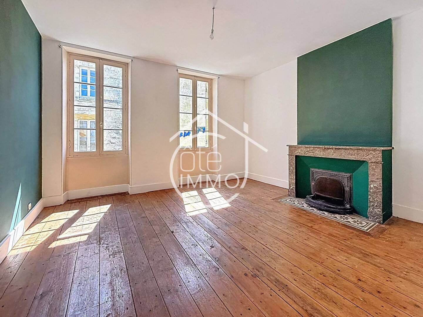 Maison à vendre, 326m², SAINTE FOY LA GRANDE