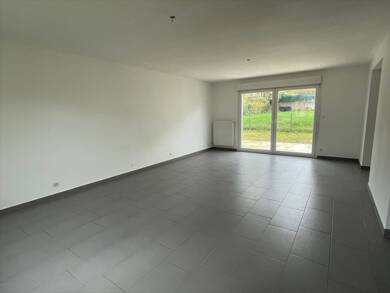 Maison à louer 1 335 € 5 pièces 3 chambres 102 m² disponible à partir du 18/07/2025 Bertrange 57310