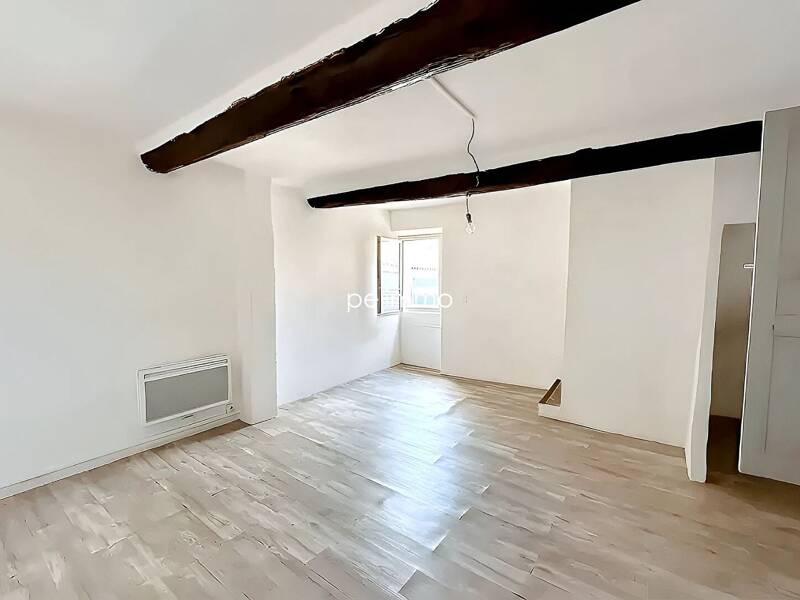 Maison à louer, 75m², PELISSANNE