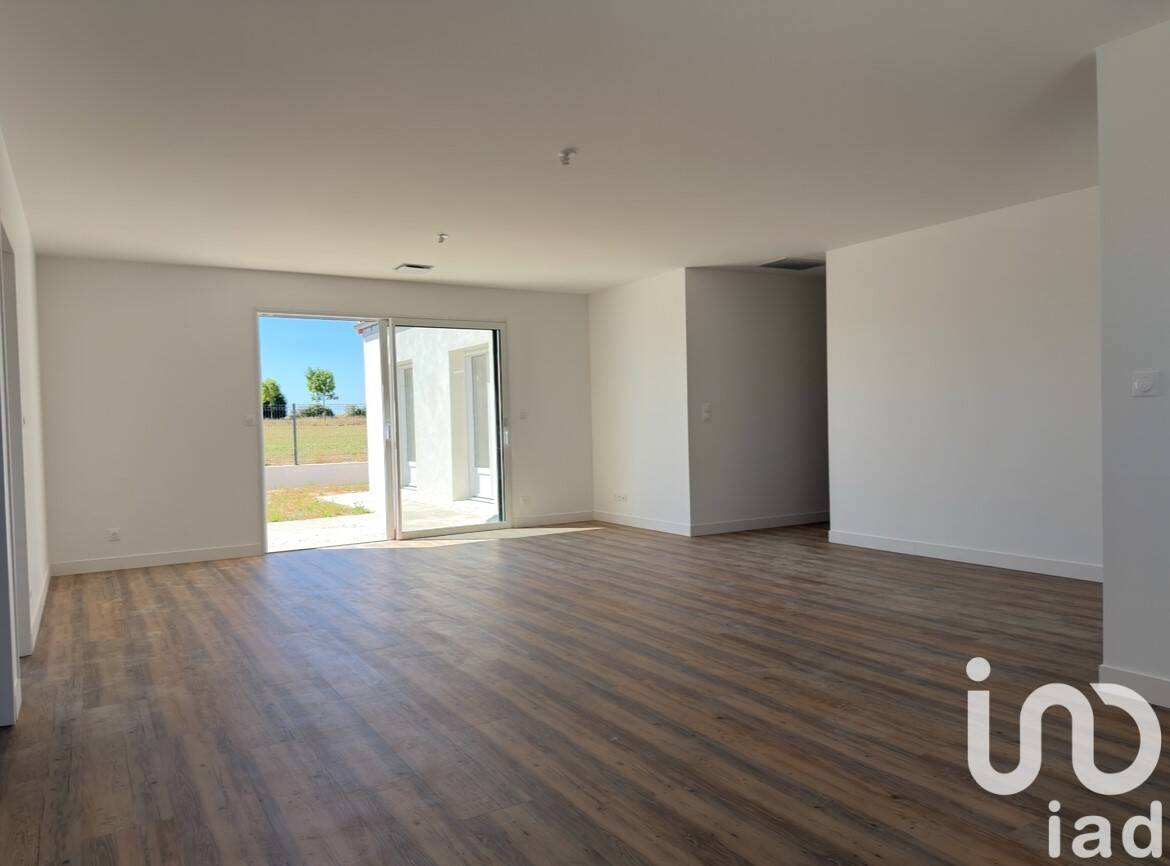 Maison à vendre, 113m², SURGERES