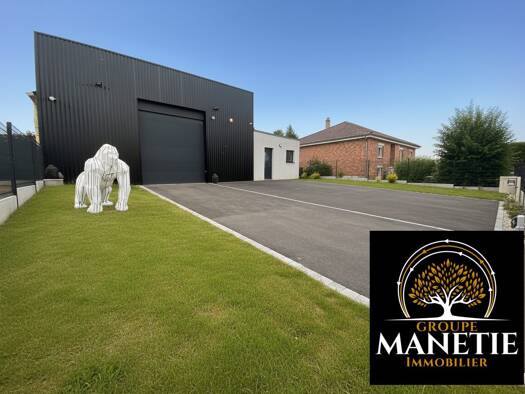 Entrepôt à vendre 325 000 € 263 m² d'espace de stockage Sud Est Dainville 62000