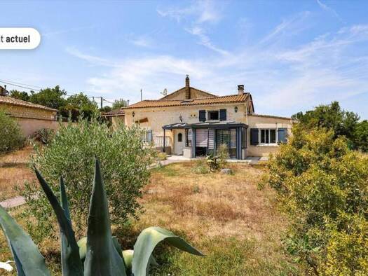 Maison à vendre 179 655 € 3 pièces 2 chambres 135 m² 521 m² de terrain Châteauneuf-sur-Charente 16120