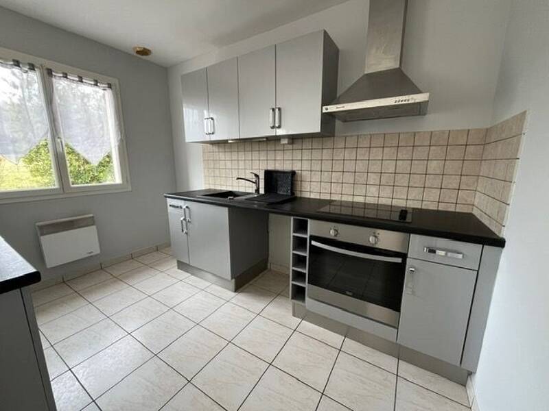 Maison à louer, 95m², LADIGNAC LE LONG