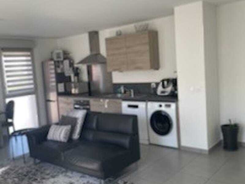 Maison à louer, 68m², SAINT LAURENT DE MURE