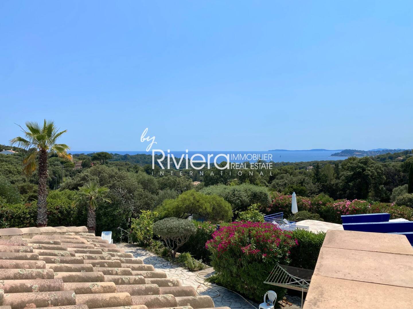 Maison à vendre, 180m², LA CROIX VALMER