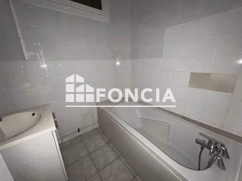 Maison à louer, 82m², PONT SAINT ESPRIT