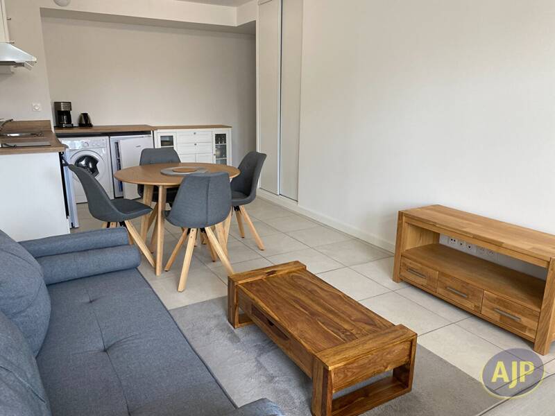 Maison à louer, 42m², GUJAN MESTRAS