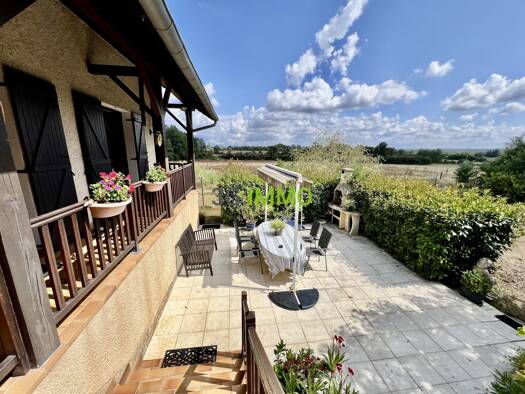 Maison à vendre 229 000 € 5 pièces 4 chambres 195 m² 6 000 m² de terrain Chantenay-Saint-Imbert 58240