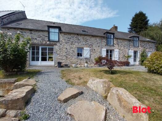 Villa à vendre 577 500 € 6 pièces 5 chambres 170,68 m² 764 m² de terrain Plouër-sur-Rance 22490