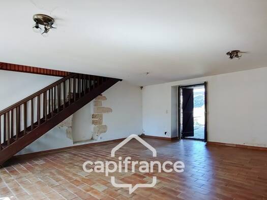 Maison à vendre 206 000 € 20 pièces 3 chambres 335 m² 19 812 m² de terrain Rural Fumel 47500