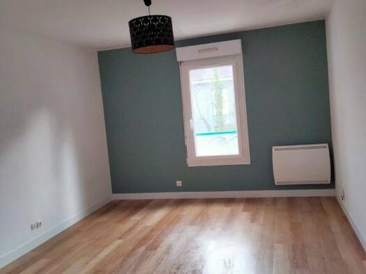 Appartement à louer 450 € 1 pièce 22 m² 3ème étage Jonelière-Université Nantes 44300