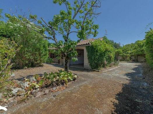Maison de plain-pied à vendre 319 000 € 5 pièces 4 chambres 95 m² 893 m² de terrain Nouveaux Quartiers Pibrac 31820