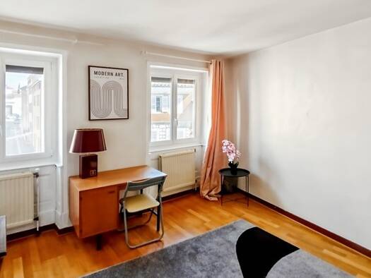 Duplex à vendre 99 000 € 3 pièces 1 chambre 68 m² RDC/3 Centre Nord Mâcon 71000