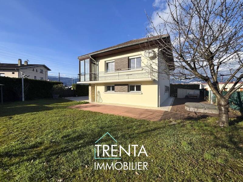 Maison à vendre, 201m², ECHIROLLES