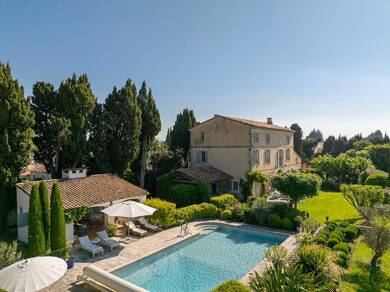 Maison à vendre 2 000 000 € 7 pièces 5 chambres 390 m² 4 000 m² de terrain Graveson 13690