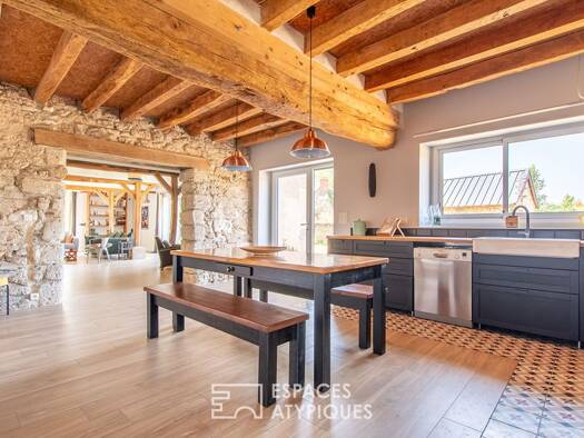 Maison à vendre 520 000 € 6 pièces 4 chambres 206 m² 6 000 m² de terrain Brissac Quince 49320