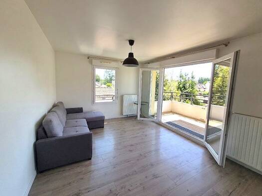Appartement à vendre 176 000 € 2 pièces 1 chambre 49,5 m² Leclerc-Centre Ouest Brie-Comte-Robert 77170