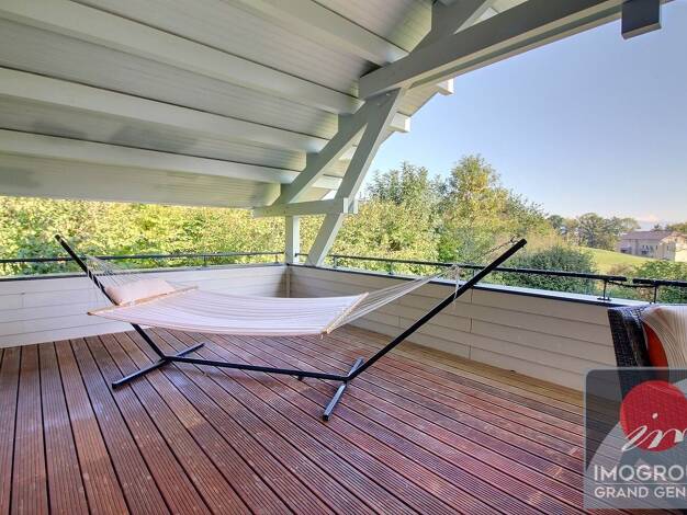 Maison à vendre 1 490 000 € 7 pièces 4 chambres 236 m² 800 m² de terrain Nord Ouest Divonne-les-Bains 01220