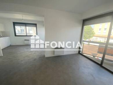 Appartement à louer 750 € 2 pièces 1 chambre 38,2 m² 1er étage Chennevieres Conflans-Sainte-Honorine 78700