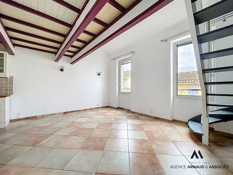 Maison à louer, 46m², SAINT CYR SUR MER