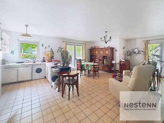 Appartement à vendre 250 000 € 4 pièces 2 chambres 72 m² RDC/2 Nord Arpajon 91290