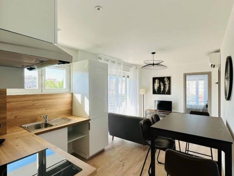 Maison à louer, 38m², ANTIBES