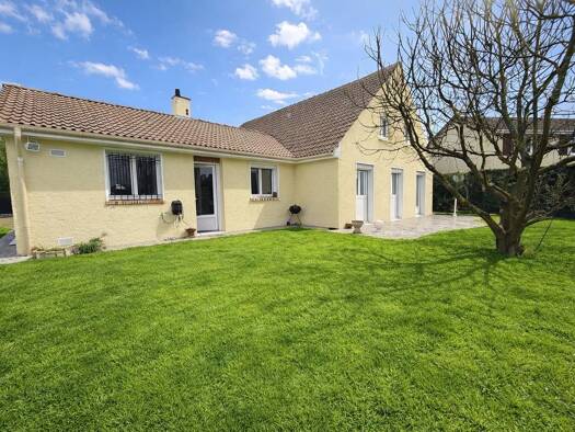 Maison à vendre 500 000 € 6 pièces 4 chambres 149,3 m² 547 m² de terrain Rue du Tir-Mont Châlat-Saint Hubert Chelles 77500