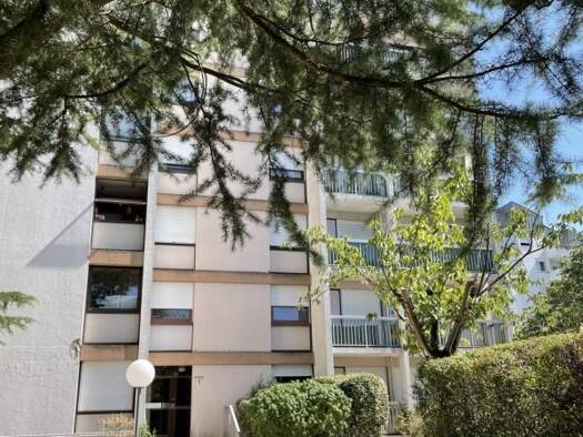 Appartement à vendre 250 000 € 4 pièces 2 chambres 85 m² Étage 4/7 Les Sarments Taverny 95150