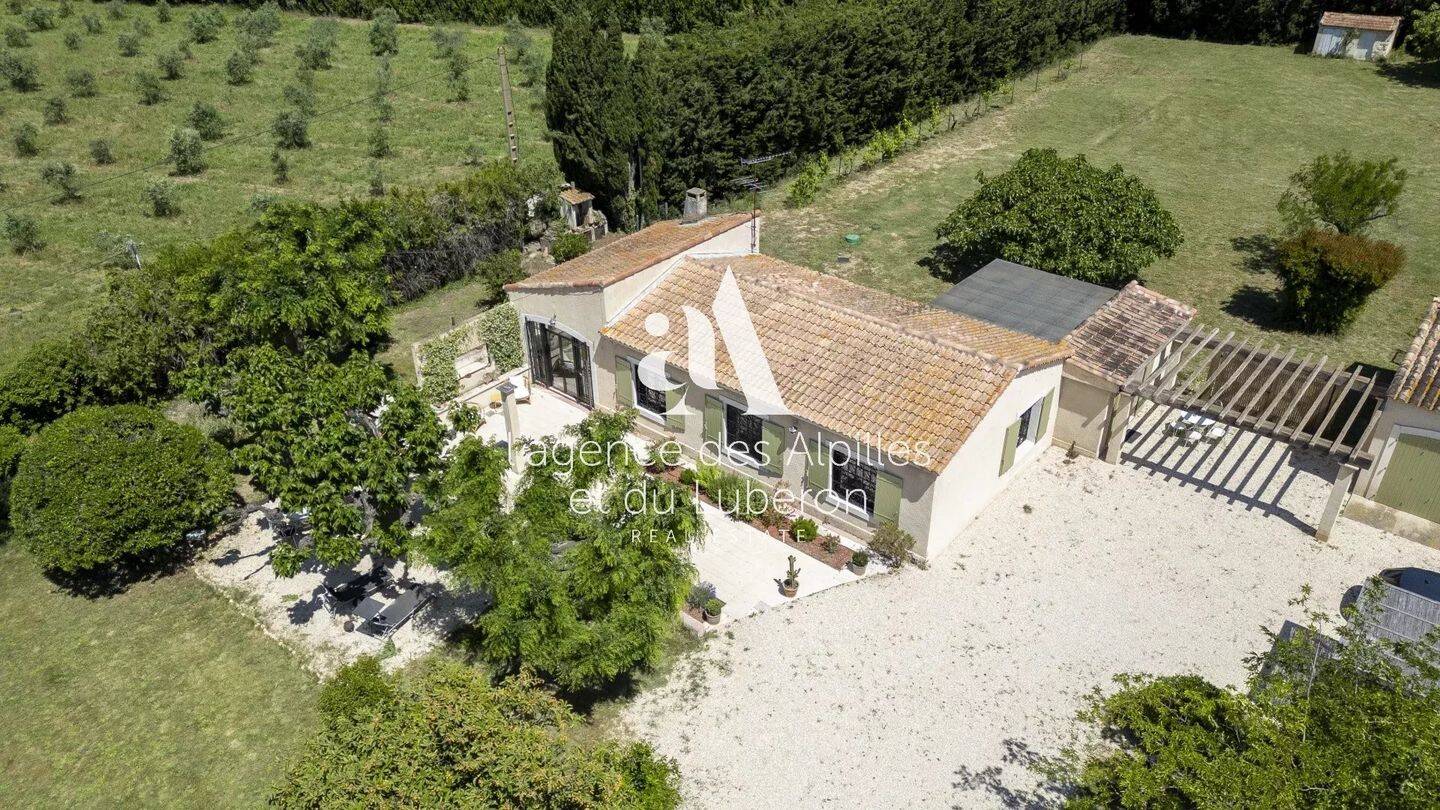 Maison à vendre, 120m², FONTVIEILLE