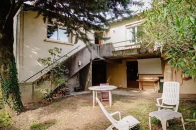 Ferme à vendre 245 000 € 4 pièces 3 chambres 108 m² 140 m² de terrain Geraniums-Champlantier-La Begude Feyzin 69320
