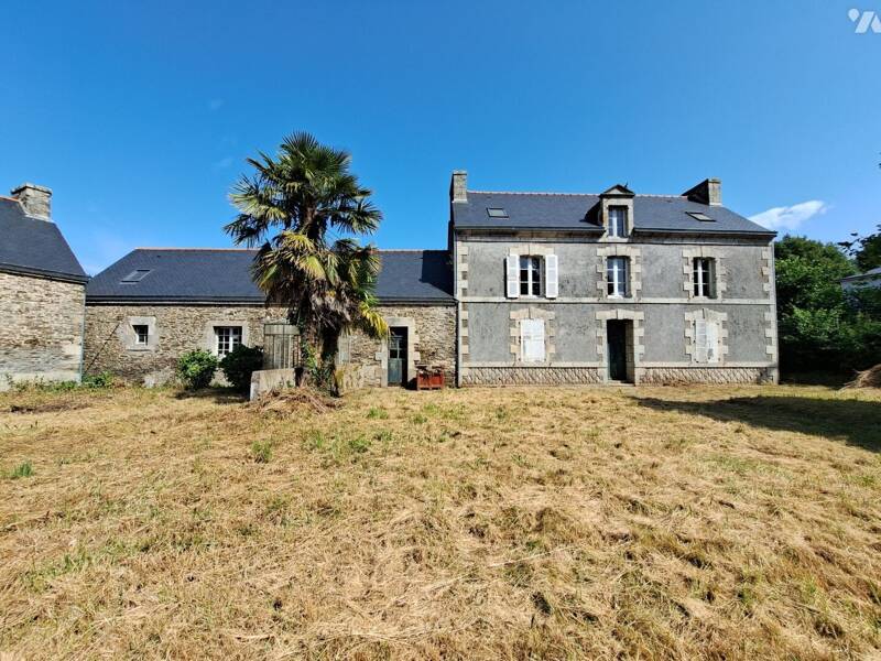 Maison à vendre, 192m², PLUMELIAU