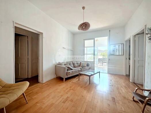 Maison à vendre 438 000 € 7 pièces 5 chambres 156,8 m² 260 m² de terrain Les Alyscamps-Chabourlet Arles 13200