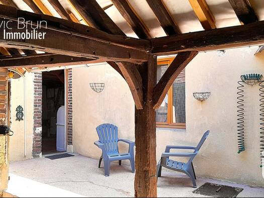 Maison à vendre 108 000 € 5 pièces 2 chambres 122 m² 115 m² de terrain Tannerre-en-Puisaye 89350