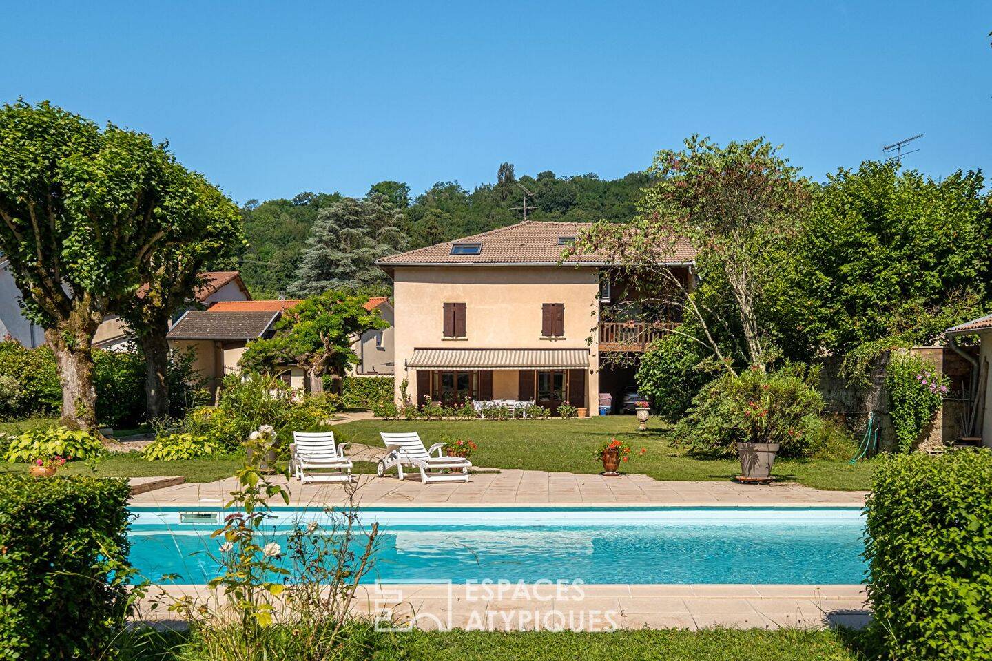 Maison à vendre, 280m², VILLIEU LOYES MOLLON