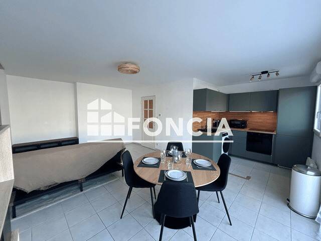 Maison à louer, 47m², VANNES