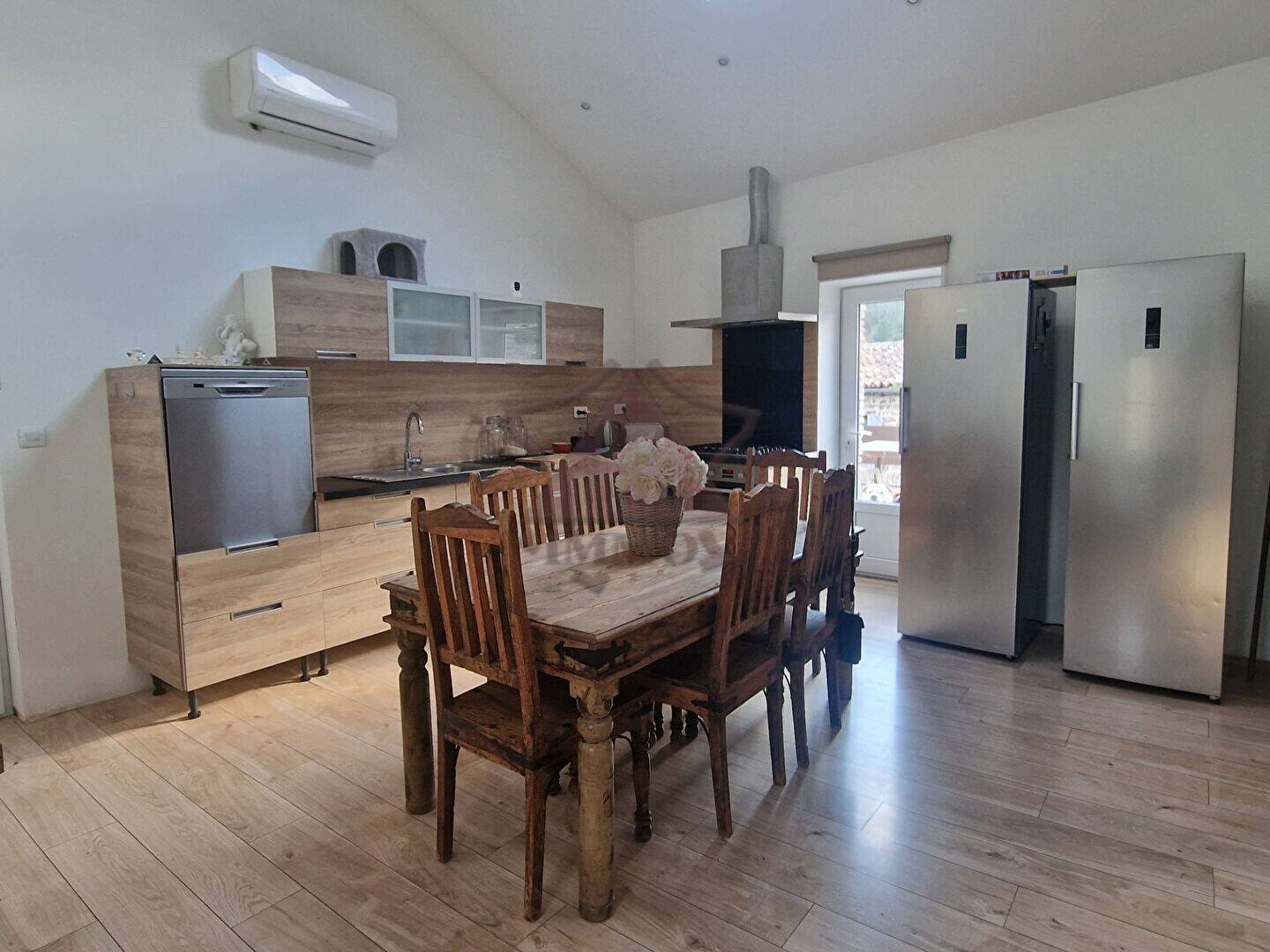 Maison à vendre, 265m², ROBIAC ROCHESSADOULE