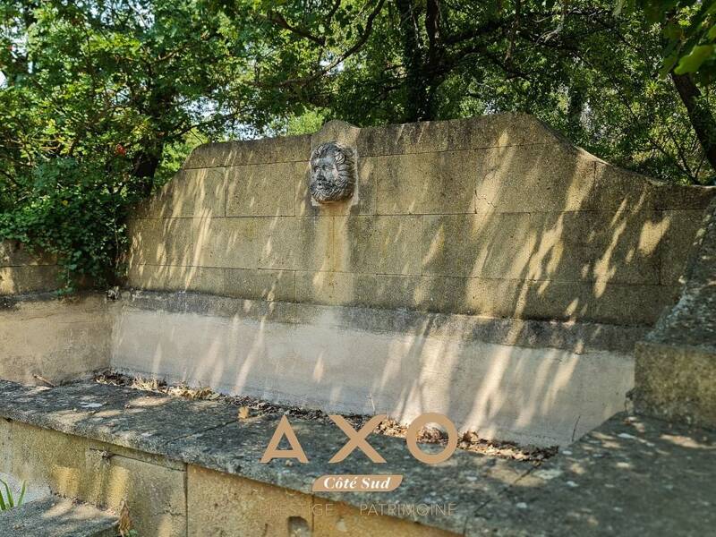 Maison à vendre, 323m², LE THOLONET