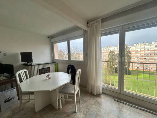 Appartement à vendre 115 000 € 3 pièces 2 chambres 65 m² Étage 8/9 Nord Avon 77210