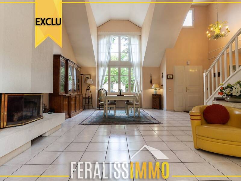 Maison à vendre, 178m², NEUVILLE SUR OISE